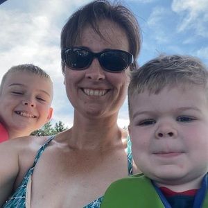 Meet your Posher, Denise